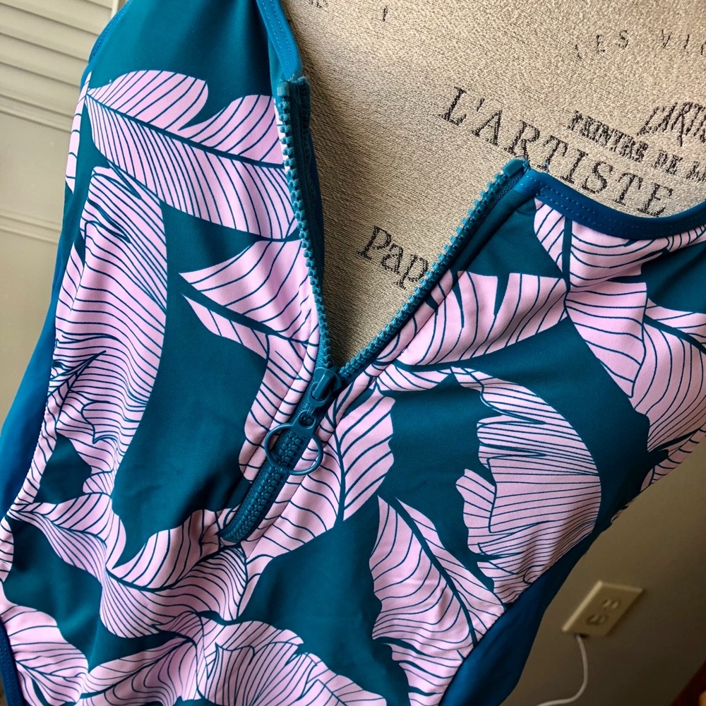 🔥NEW🔥SEXY🔥Jantzen  bathing suit w/Zip💥